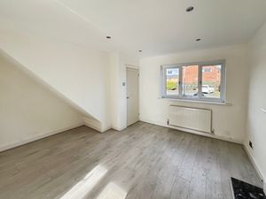 Lounge- click for photo gallery